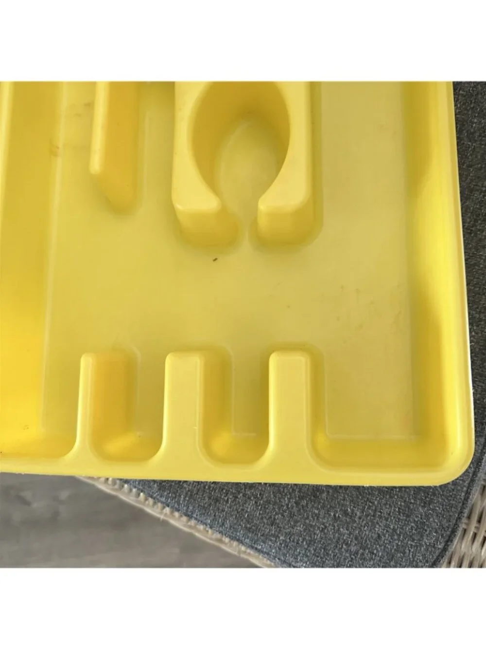 Vintage Rubbermaid Silverware Tray 2921 Yellow Plastic Mid Century